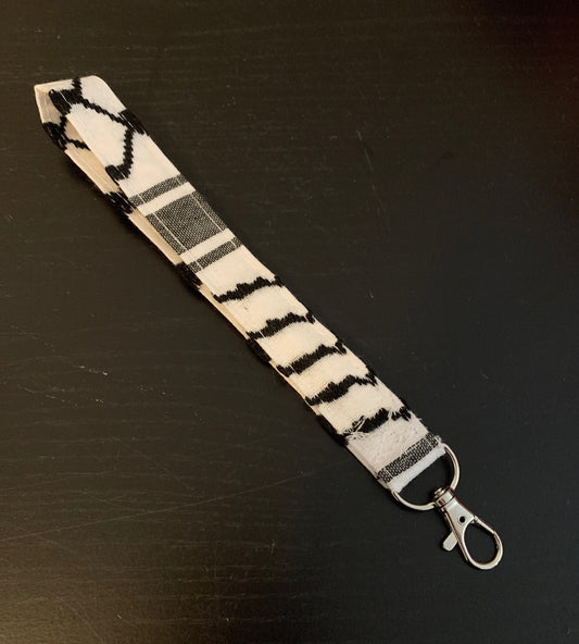 Custom Order: Palestinian Keffiyeh Fabric OR Jordanian Kuffiya Fabric Wrist Keychains Key FOBs