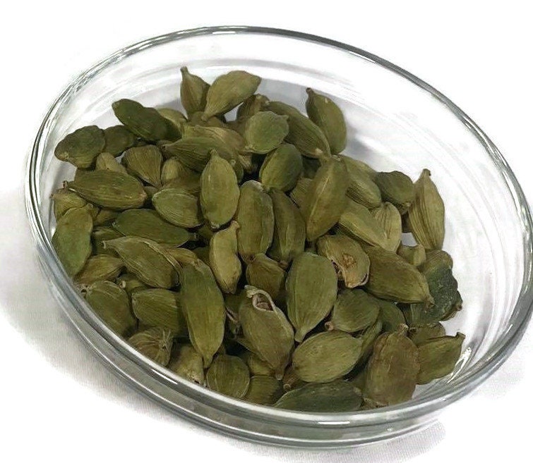 Green Cardamom, Ground or Whole, Imported from Jordan