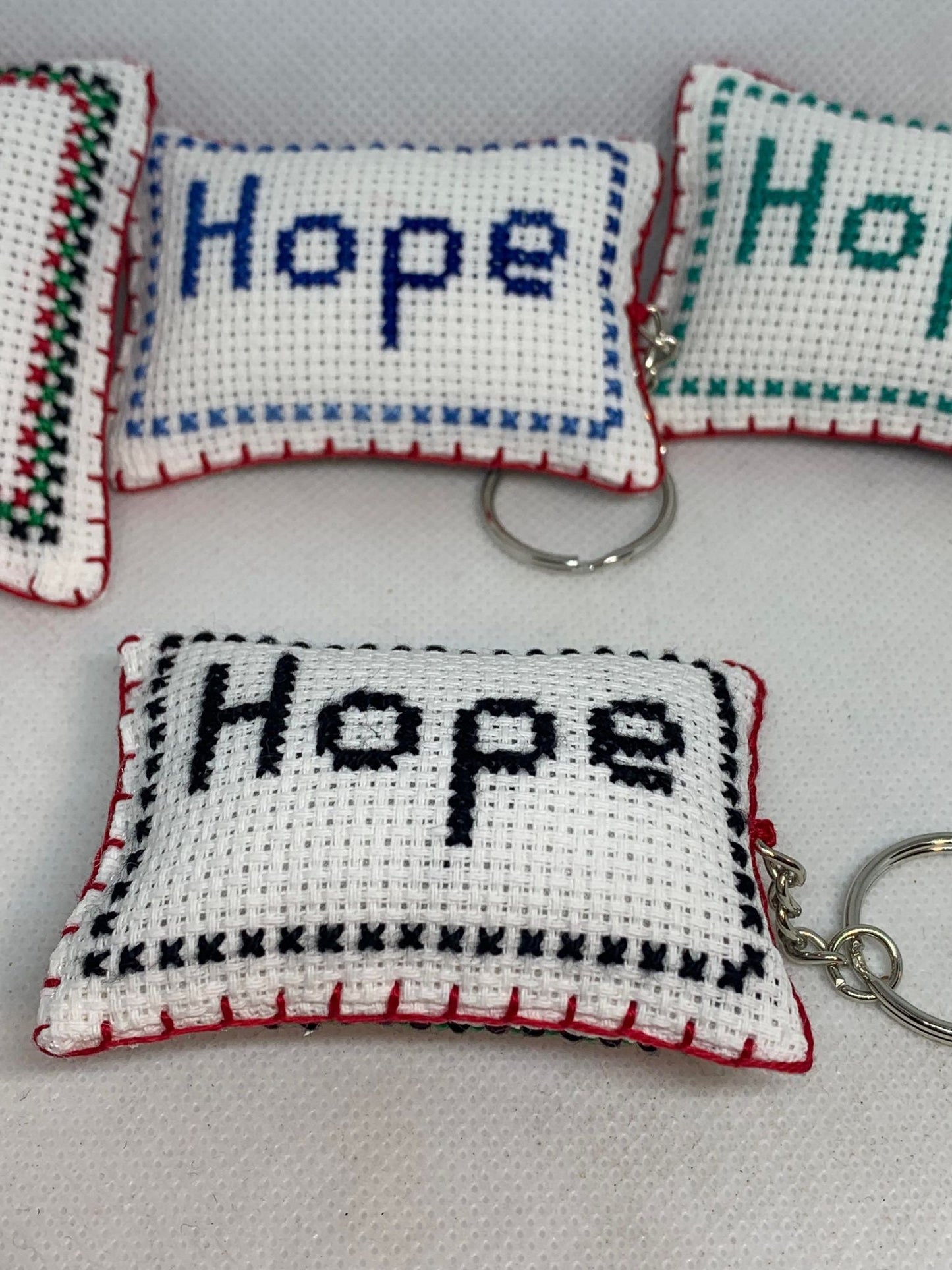Jordanian Palestinian Tatreez Cross-Stitch Embroidery Keychain with Palestinian Map and Hope Design