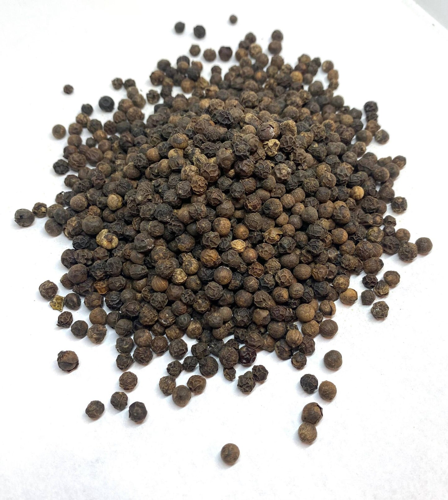 Whole Black Pepper, All-Natural, Sourced from Jordan