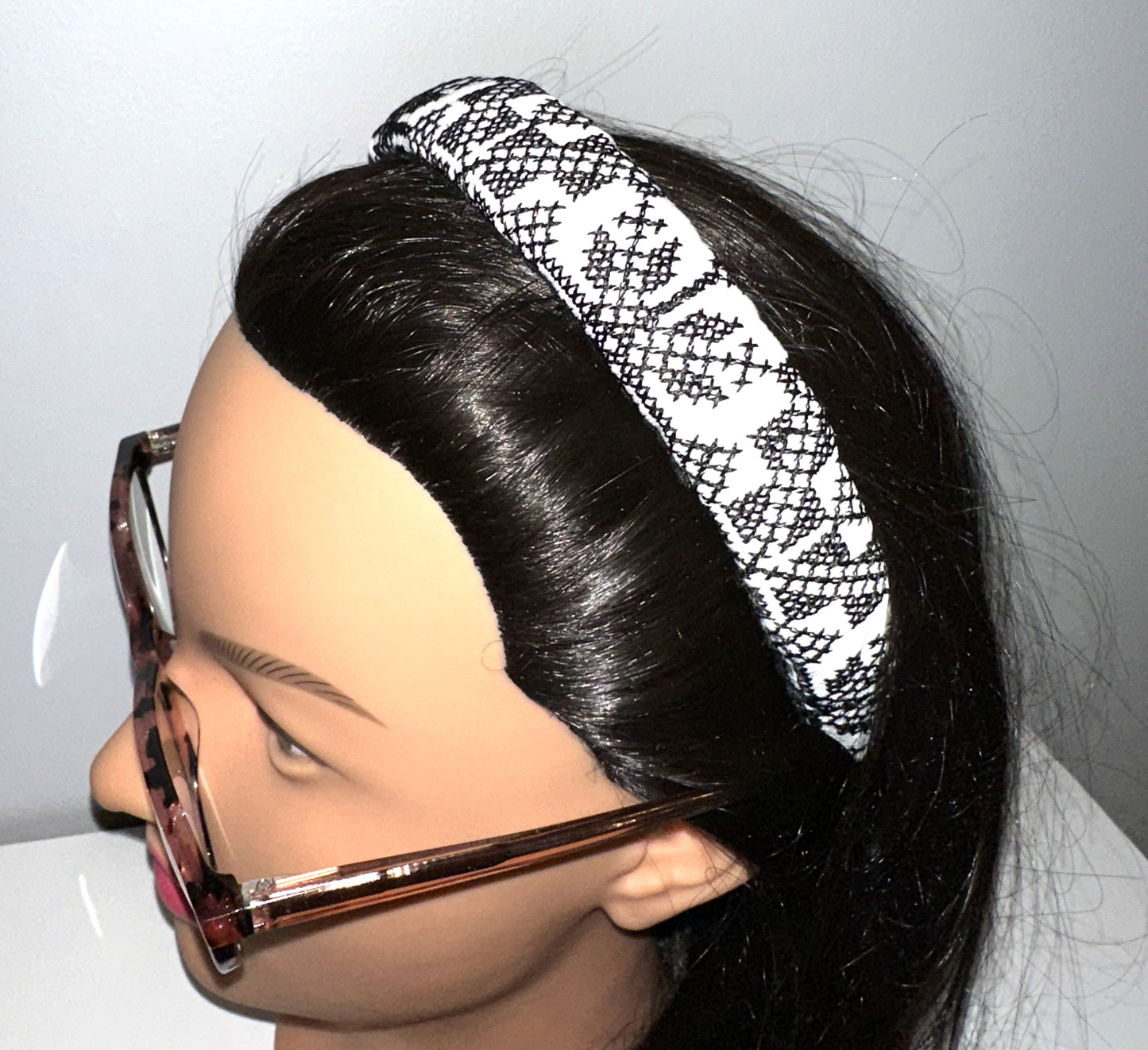 Black and White Tatreez Headband, Padded.